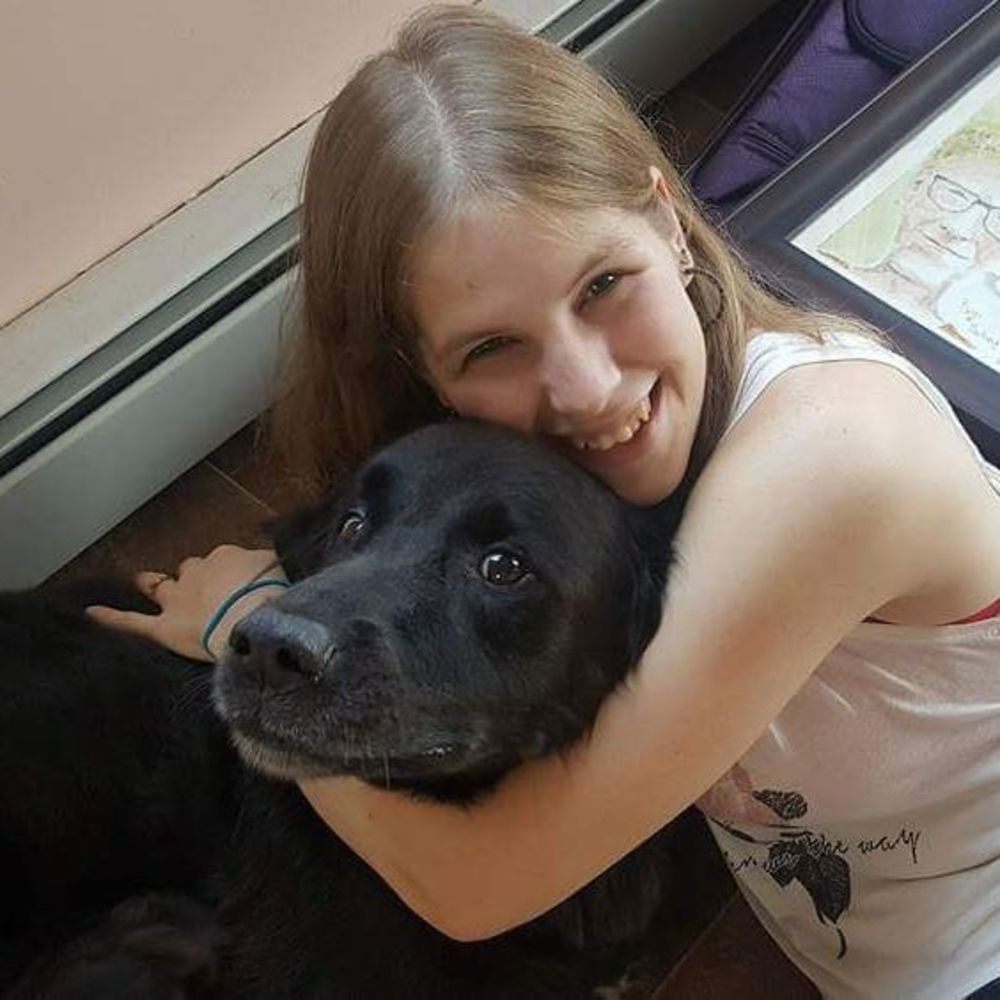 Meet your Posher, Angela